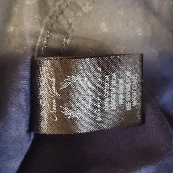 Cactus New York brand Men's button up dress shirt. Size Medium - Picture 4 of 4